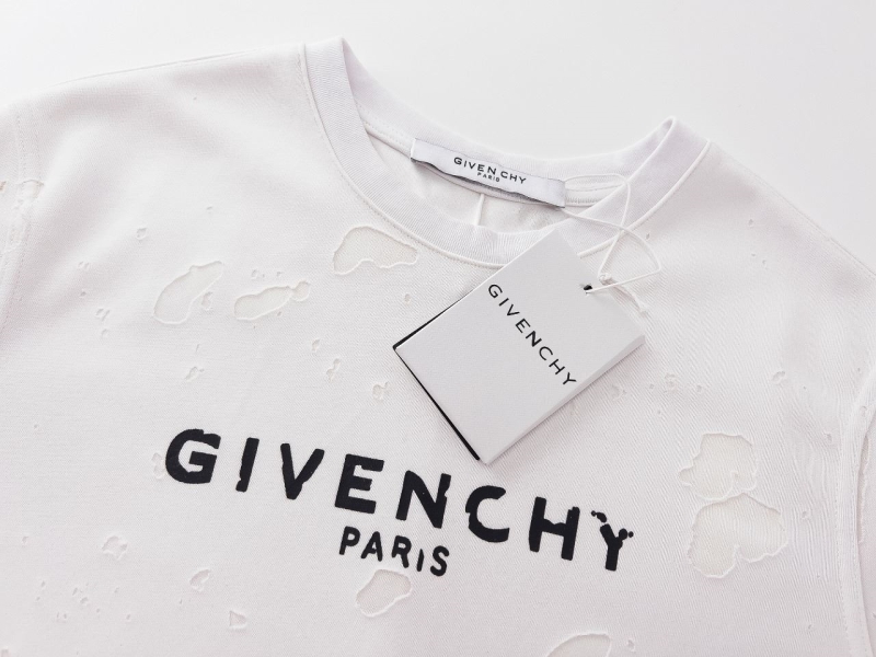 Givenchy T-Shirts